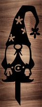 Load image into Gallery viewer, Staked Lawn & Garden Gnomes