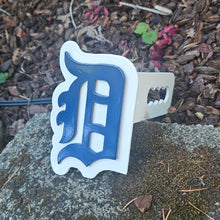 Load image into Gallery viewer, Detroit Tigers Hitch Cover
