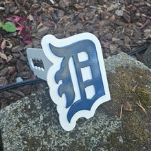 Load image into Gallery viewer, Detroit Tigers Hitch Cover
