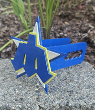 Load image into Gallery viewer, Seattle Mariners Vintage Logo Hitch Cover
